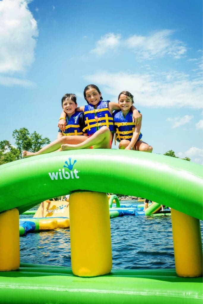 SplashON | Ontario Floating Water Park